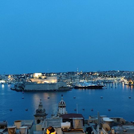 Ripple 23 Savynomad Harbour Residences Valletta Luaran gambar